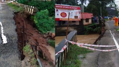 Photo of കനത്തമഴയില്‍ തിരുവനന്തപുരത്ത് ദേശീയപാതയില്‍ പാലത്തിന്റെ ഒരുഭാഗം തകര്‍ന്നു