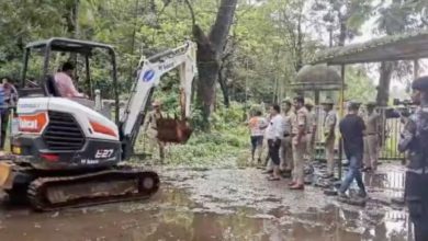 Photo of ധർമസ്ഥല വെളിപ്പെടുത്തൽ; പരിശോധന ആരംഭിച്ച ആദ്യ പോയിന്റിൽ നിന്ന് ഒന്നും കണ്ടെത്താനായില്ല