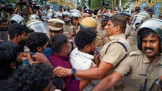 Photo of സംഘർഷഭരിതമായി കേരള സർവ്വകലാശാല ;