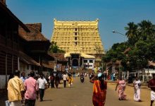 Photo of പത്മനാഭ സ്വാമി ക്ഷേത്രത്തിൽ അബദ്ധത്തിൽ വെടിപൊട്ടി ; സുരക്ഷാ വീഴ്ച്ച തോക്ക് വൃത്തിയാക്കുന്നതിനിടെ