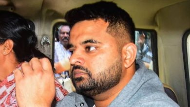 Photo of ബലാത്സംഗക്കേസ്; മുൻ എംപി പ്രജ്വൽ രേവണ്ണയ്ക്ക് ജീവപര്യന്തം തടവ് ശിക്ഷ വിധിച്ചു