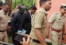 Photo of ധർമ്മസ്ഥല കൊലപാതക പരമ്പര; പരാതിക്കാരനെ ഭീഷണിപ്പെടുത്തിയെന്നാരോപിച്ച് അന്വേഷണ ഉദ്യോഗസ്ഥനെതിരെ കേസ്