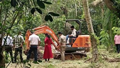Photo of ചേർത്തല തിരോധാന കേസുകൾ; സെബാസ്റ്റ്യന്റെ പള്ളിപ്പുറത്തെ വീട്ടുവളപ്പിലെ മൂന്ന് സ്ഥലങ്ങളിൽ നിന്ന് റഡാർ സി​ഗ്നലുകൾ ലഭിച്ചു