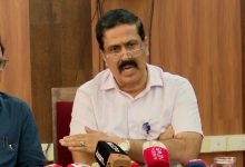 Photo of ഡോ. ഹാരിസ് ഹസന്റെ മുറിയില്‍ പരിശോധന; കാണാതായ ഉപകരണം കണ്ടെത്തി, ഡോ. ഹാരിസിന്റെ മുറിയിൽ ആരോ കടന്നതായി സംശയം