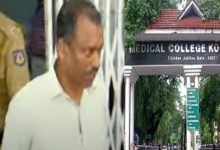 Photo of കോഴിക്കോട് മെഡിക്കൽ കോളജ് ഐസിയു പീഡന കേസ്; പ്രതിയായ അറ്റൻഡർ എ.എം ശശീന്ദ്രനെ സർവീസിൽ നിന്ന് പിരിച്ചു വിട്ടു