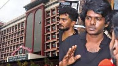 Photo of “ഉഭയകക്ഷിസമ്മതത്തോടെ ഉണ്ടായ ശാരീരികബന്ധം എങ്ങനെ ബലാത്സംഗമാകും?”; റാപ്പര്‍ വേടന്റെ അറസ്റ്റ് തടഞ്ഞ് ഹൈക്കോടതി