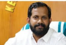 Photo of കേരള സാഹിത്യ അക്കാദമിയുടെ സാഹിത്യോത്സവത്തില്‍ നിന്ന് ഷിജു ഖാനെ ഒഴിവാക്കിയ സംഭവം; സോഷ്യൽ മീഡിയയിൽ വിമര്‍ശനം