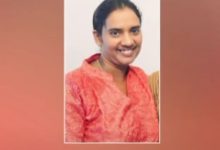 Photo of പറവൂരില്‍ വട്ടിപ്പലിശ ഭീഷണി: വീട്ടമ്മയുടെ ആത്മഹത്യ, കൂടുതല്‍ വിവരങ്ങള്‍ പുറത്ത്