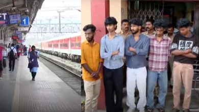Photo of ട്രെയിൻ യാത്രക്കാരെ വടികൊണ്ട് ആക്രമിച്ച് മൊബൈൽ ഫോണുകളും പണവും കവർന്ന സംഘം പിടിയിൽ