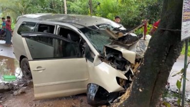 Photo of കൂരാട് കാർ മരത്തിലിടിച്ചുണ്ടായ അപകടത്തിൽ മരണം മൂന്നായി, 4 പേർ ചികിത്സയിൽ