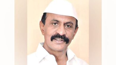 Photo of ശിവസേന നേതാവ് കമലാകർ ജംസന്ദേക്കറെ കൊലപ്പെടുത്തിയ കേസിലെ പ്രതി അരുണ്‍ ഗാവ്‌ലി ജയിൽ മോചിതനായി