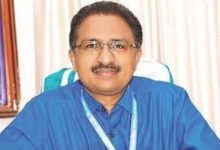 Photo of കേരളാ സർവകലാശാല രജിസ്ട്രാർ ഡോക്ടർ കെ എസ് അനിൽകുമാറിന്റെ സസ്പെൻഷൻ തുടരും