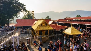 Photo of ശബരിമല ദ്വാരപാലക ശിൽപങ്ങളിലെ സ്വർണ്ണപ്പാളികൾ ഉടൻ തിരിച്ചുകൊണ്ടുവരാൻ കഴിയില്ലെന്ന് ദേവസ്വം ബോർഡ്