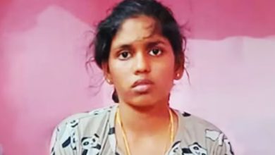 Photo of നവജാത ശിശുവിന്റെ വായിൽ ടിഷ്യു പേപ്പർ തിരുകിക്കയറ്റി ശ്വാസം മുട്ടിച്ചുകൊലപ്പെടുത്തി; അമ്മ അറസ്റ്റിൽ
