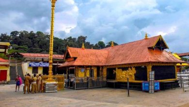 Photo of ”ശബരിമലയിലെ സ്വർണ്ണപാളിയുടെ നിർമാണ പ്രവർത്തനങ്ങൾ നിയമാനുസൃതമായി തുടരാം”; ഹൈക്കോടതി