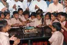 Photo of മമ്മൂട്ടിയുടെ പിറന്നാളിൽ   അതിഥികളായി കൊച്ചിയിലെത്തി അട്ടപ്പാടിയിലെ വിദ്യാർത്ഥികൾ
