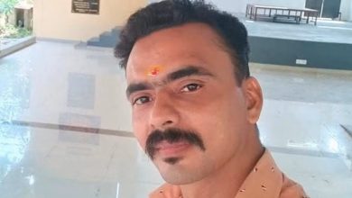 Photo of കാര്യവട്ടത്ത് മകനെ പിതാവ് വെട്ടിക്കൊലപ്പെടുത്തി