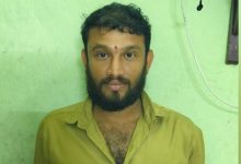Photo of കാട്ടുപന്നിയെ വേട്ടയാടി മാംസം വില്‍പന നടത്തി; ജാമ്യത്തിലിറങ്ങിയ പ്രതി ജീവനൊടുക്കി