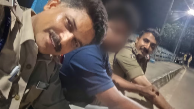 Photo of കയറി വാ മോനെ, എല്ലാം പരിഹരിക്കാം’; പ്രണയനൈരാശ്യം മൂലം ആത്മഹത്യചെയ്യാന്‍ പോയ യുവാവിനെ ജീവിതത്തിലേക്ക് കൈപിടിച്ചു കയറ്റി കേരള പൊലീസ്