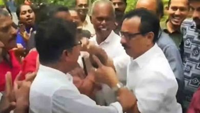 Photo of മാലിന്യ പ്രശ്‌നം പരിഹരിക്കാന്‍ ഇടപെട്ടില്ല; എംഎല്‍എ കെ പി മോഹനന് നേരെ നാട്ടുകാരുടെ കയ്യേറ്റ ശ്രമം
