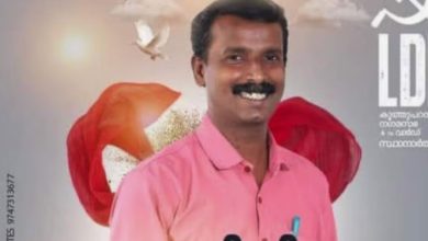 Photo of കൂത്തുപറമ്പില്‍ വയോധികയുടെ മാല പൊട്ടിച്ച് മോഷ്ടിച്ച കേസ്; സിപിഎം കൗണ്‍സിലര്‍ പി.പി. രാജേഷ് അറസ്റ്റില്‍