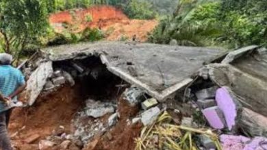 Photo of അടിമാലി മണ്ണിടിച്ചിൽ; വിശദമായ റിപ്പോര്‍ട്ട് രണ്ട് ദിവസത്തിനകം സമര്‍പ്പിക്കുമെന്ന് ദേവികുളം സബ് കളക്ടര്‍