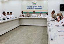 Photo of കേരളത്തിൽ കോൺഗ്രസ് മുഖ്യമന്ത്രി സ്ഥാനാർത്ഥിയെ പ്രഖ്യാപിക്കില്ലെന്ന് എഐസിസി; സുപ്രധാന തീരുമാനങ്ങൾക്ക് പ്രത്യേക കോർ കമ്മിറ്റി