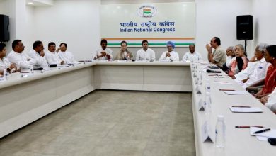 Photo of കേരളത്തിൽ കോൺഗ്രസ് മുഖ്യമന്ത്രി സ്ഥാനാർത്ഥിയെ പ്രഖ്യാപിക്കില്ലെന്ന് എഐസിസി; സുപ്രധാന തീരുമാനങ്ങൾക്ക് പ്രത്യേക കോർ കമ്മിറ്റി