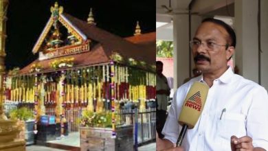 Photo of ശബരിമലയിൽ ‘അവതാരങ്ങൾ’ ഒഴിവാക്കാൻ ദേവസ്വം ബോർഡിന്റെ പുതിയ നീക്കം; മേൽശാന്തികൾക്ക് സഹായികളെ ബോർഡ് തന്നെ നൽകും
