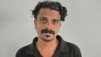 Photo of മീന്‍പിടിക്കുന്നതിനിടെ ഉണ്ടായ വാക്കുതര്‍ക്കം; വയോധികനെ പുഴയില്‍ മുക്കി കൊല്ലാന്‍ ശ്രമിച്ച പ്രതി പിടിയില്‍
