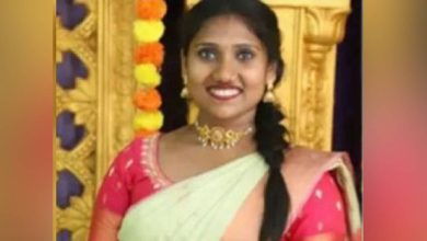 Photo of ഹോസ്റ്റലിൽ യുവതികളുടെ  വസ്ത്രംമാറുന്ന ദൃശ്യങ്ങൾ പകർത്തി പണം ചോദിച്ച് ഭീഷണി; കിട്ടാതെ വന്നതോടെ അശ്ലീല സൈറ്റിലിട്ടു