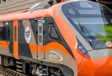 Photo of കേരളത്തിൽ നിന്നും മൂന്നാമത് വന്ദേഭാരത്; കൊച്ചിയിൽ നിന്നും ബെം​ഗളൂരുവിലേക്ക് സർവീസ്