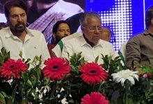 Photo of “പുതിയ കേരളത്തിന്റെ ഉദയം, നവകേരളത്തിലേക്കുള്ള ചവിട്ടുപടി”; അതിദാരിദ്ര്യമുക്ത സംസ്ഥാന പ്രഖ്യാപനം നടത്തി മുഖ്യമന്ത്രി