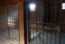 Photo of മലപ്പുറത്ത് പ്രായപൂര്‍ത്തിയാകാത്ത പെണ്‍കുട്ടിയെ പീഡിപ്പിച്ച കേസില്‍ രണ്ടാനച്ഛനും അമ്മയ്ക്കും 180 വര്‍ഷം കഠിനതടവ്