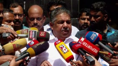 Photo of സംസ്ഥാന ചലച്ചിത്ര പുരസ്കാരം; വിമർശനങ്ങൾക്കിടെ പ്രതികരിച്ച് മന്ത്രി, ‘മമ്മൂട്ടിയെയും മോഹൻലാലിനെയും വേടനെ പോലും ഞങ്ങൾ സ്വീകരിച്ചു’