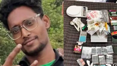 Photo of ഹൈദരാബാദിൽ ഡോക്ടറുടെ വസതിയിലെ എക്‌സൈസ് റെയ്ഡില്‍ കണ്ടെത്തിയത് ലക്ഷക്കണക്കിന് രൂപയുടെ മയക്കുമരുന്നുകൾ